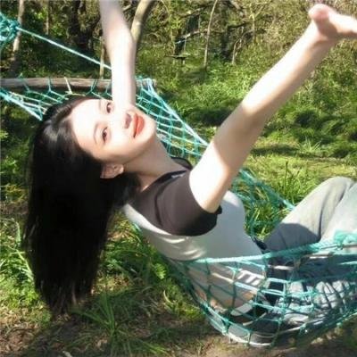 红色尾翼